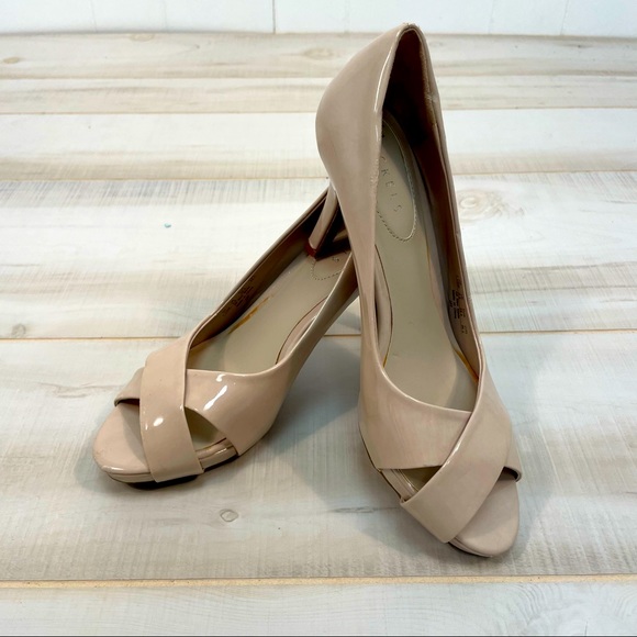 Nickels Nude Jay Criss Cross Peep Toe Vegan Heels Sz 7.5 Patent - Picture 2 of 9